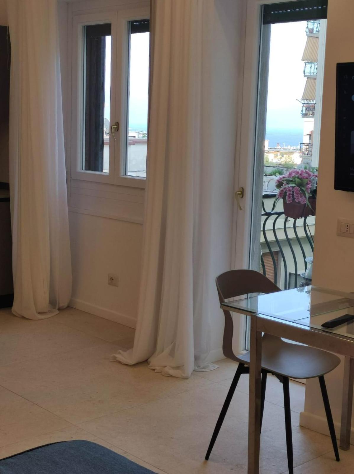 Vesuvio View Apartment Napoli Eksteriør billede